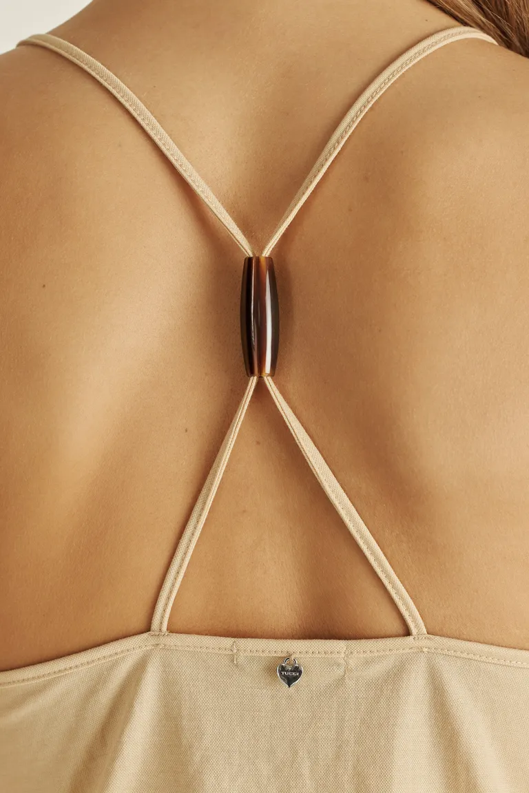 Top de diseño relajado con textura y avío exclusivo, perfecto para looks de día y noche de Tucci en Tops para argentina