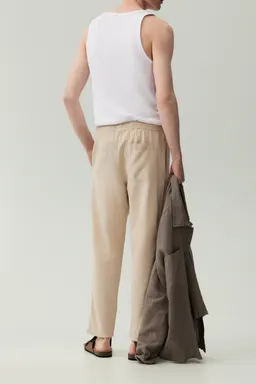 Pantalón jogger algodón lino de Lefties en Pantalones para argentina