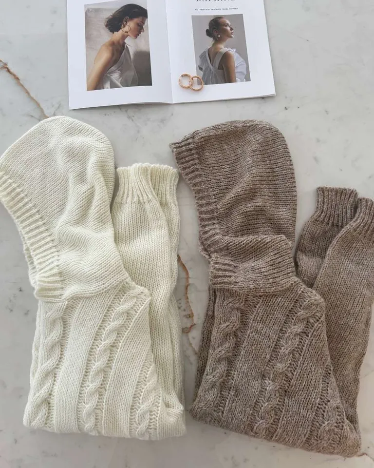 Suéter de punto con capucha y trenzas para mujer de Hesed en Buzos y Sweaters para argentina