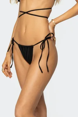 Bombacha conjunto bikini ajustable de Edikted en Swimwear y Beachwear para argentina