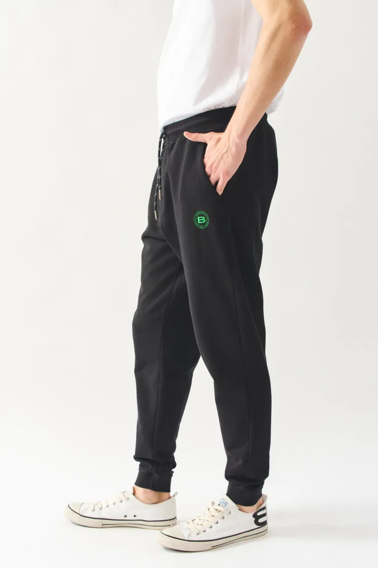 Pantalón deportivo negro con cordón ajustable y bolsillos para hombre de Bensimon en Pantalones para argentina