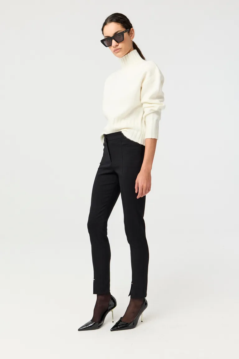 Pantalón sastrero de tiro alto con pierna angosta y tajos en botamanga de Markova en Pantalones para argentina