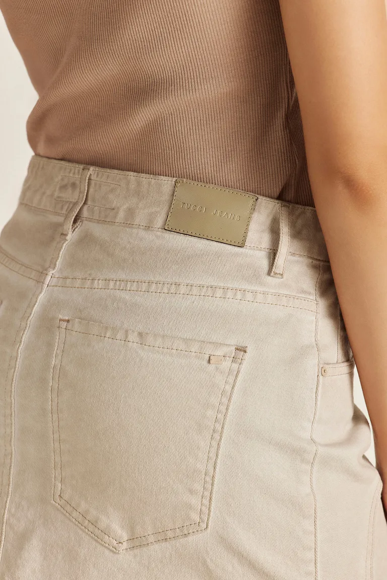Falda de denim ajustada en color beige con acabado deslavado de Tucci en Faldas para argentina