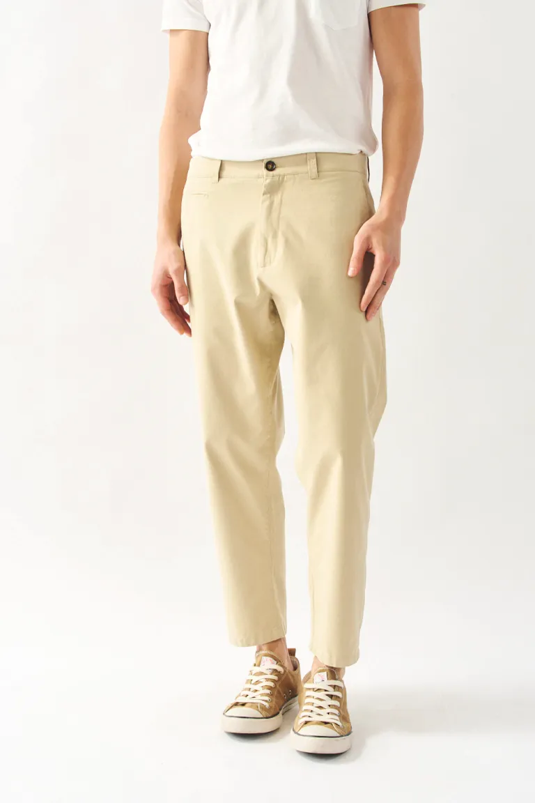 Pantalón Chino Crop Tobillero con Cierre Niquel y Botones Marmolados de Bensimon en Pantalones para argentina