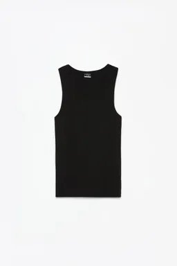 Remera musculosa canalé de Lefties en Remeras y Polos para argentina