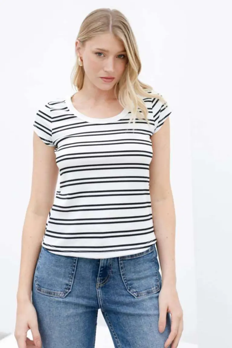 Remera Raya Doble de Hesed en Remeras para argentina