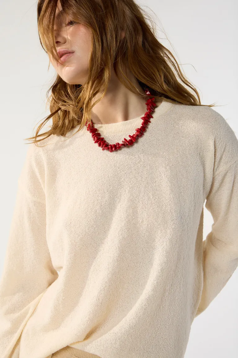 Suéter tejido de manga larga y cuello redondo para mujer de Cuesta Blanca en Buzos y Sweaters para argentina