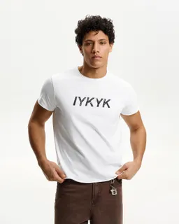 Remera manga corta estampada de Bershka en Remeras y Polos para argentina