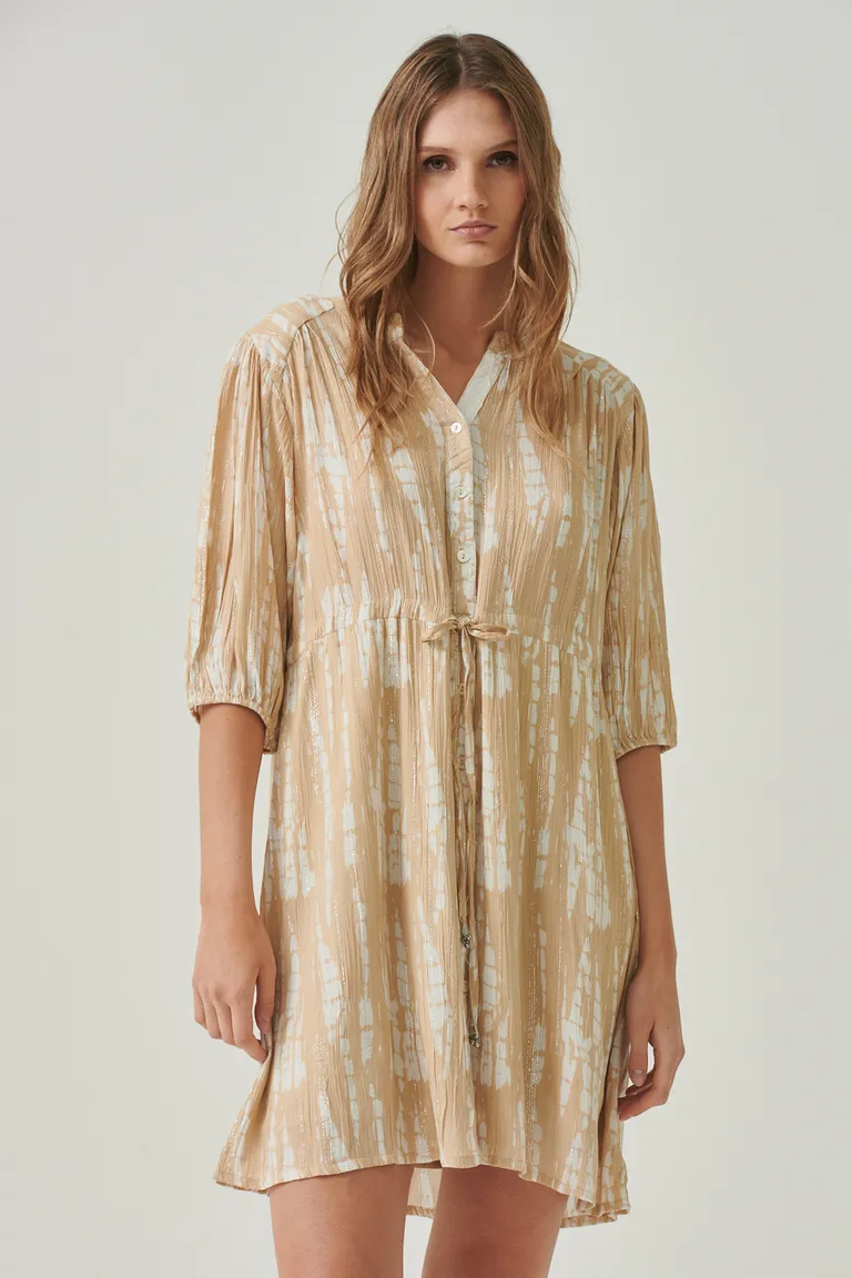 Vestido con botones frontales, lazo ajustable en cintura y mangas tres cuartos de Sweet en Vestidos para argentina