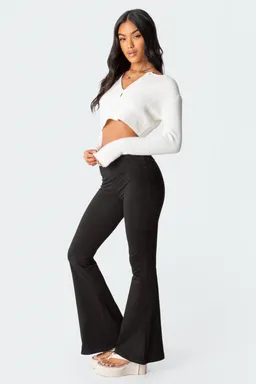 Leggings acampanados naomi de Edikted en Pantalones para argentina