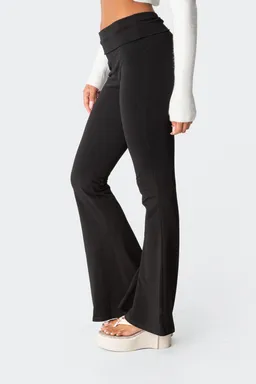 Leggings acampanados naomi de Edikted en Pantalones para argentina