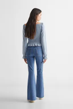 Jeans flare cargo de Mango Teen en Pantalones para argentina