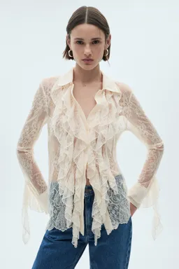 Camisa guipur con volantes de Mango en Camisas para argentina