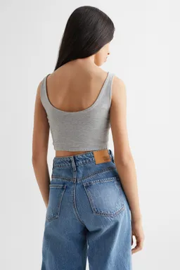 Musculosa básica con tirantes de Mango Teen en Tops para argentina