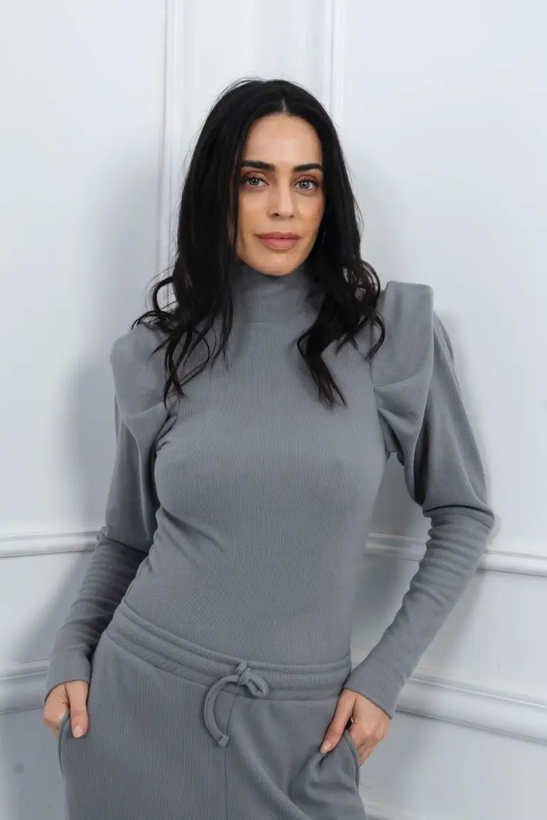 Polera Premium de Belle en Buzos y Sweaters para argentina