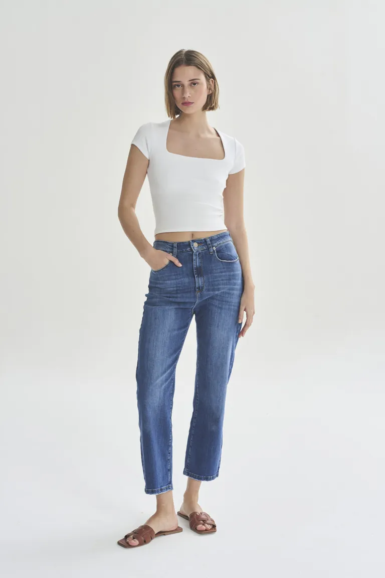 Pantalones rectos de tiro alto en tonos azules - Moda femenina argentina de Akiabara en Pantalones para argentina