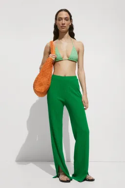 Pantalón recto crochet de Mango en Pantalones para argentina