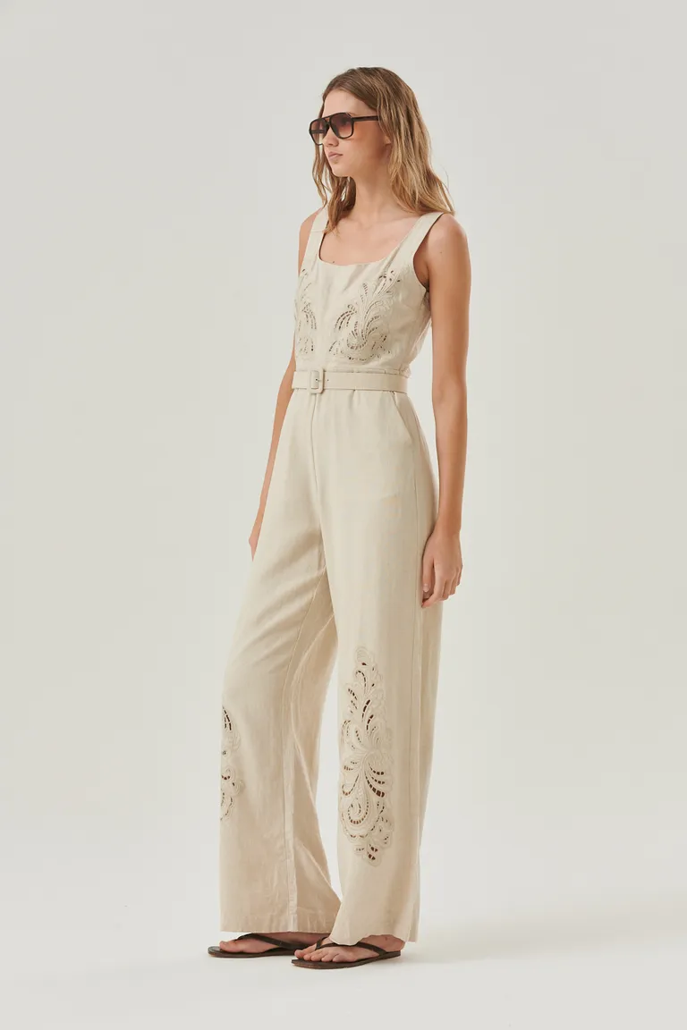 Mono sin mangas con bordados calados, corte amplio y cintura ajustable de Sweet en Monos para argentina