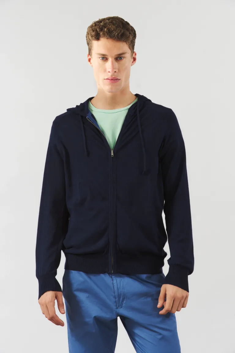 Hoodie negro casual y elegante para hombres de Bensimon en Buzos y Sweaters para argentina