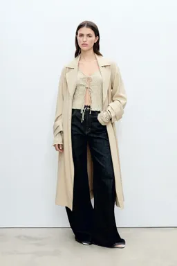 Trench suave con cinturón de Mango en Chaquetas para argentina