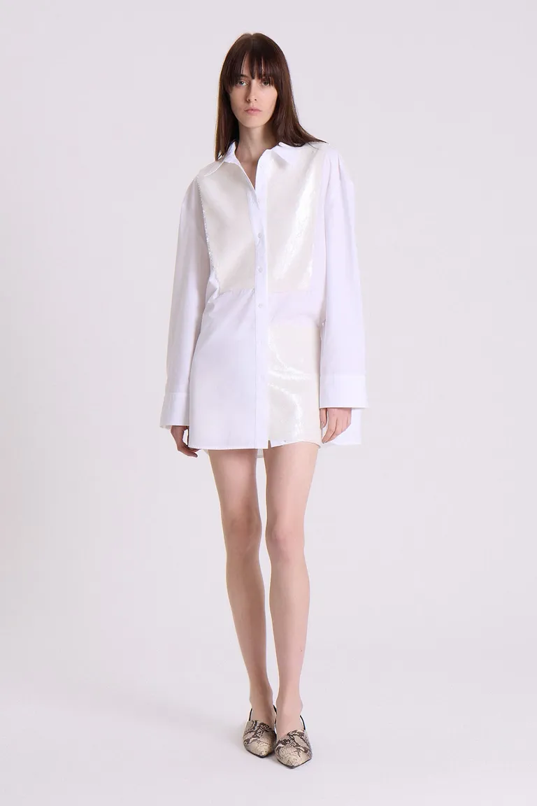 Camisa blanca con detalles de lentejuelas para un look elegante y versátil de Maria Cher en Camisas para argentina