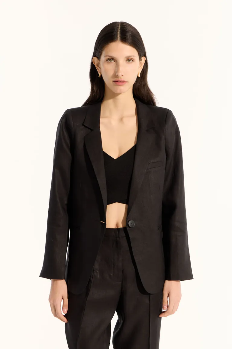 Blazer de lino de corte recto y calce relajado con solapa fina y bolsillos de Portsaid en Blazers para argentina