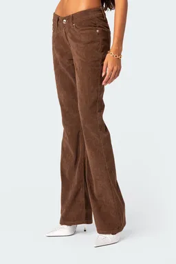 Pantalones acampanados corderoy de Edikted en Pantalones para argentina