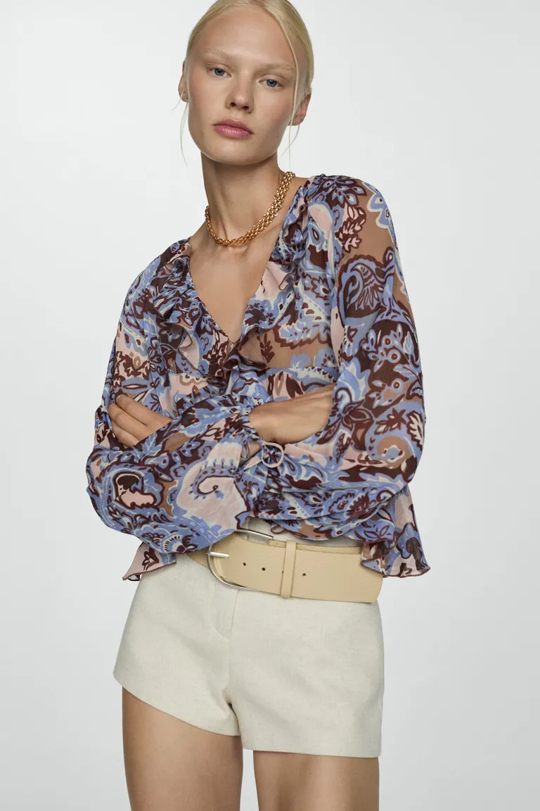 Blusa paisley con volantes de Mango en Blusas para argentina