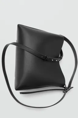 Bolso mini shopper hebilla de Mango en Bolsos y Carteras para argentina