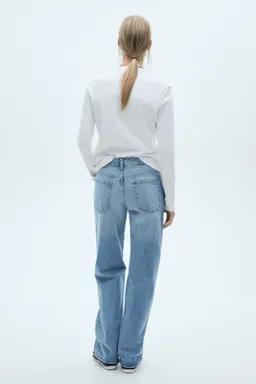 Jeans miami recto tiro medio de Mango en Pantalones para argentina