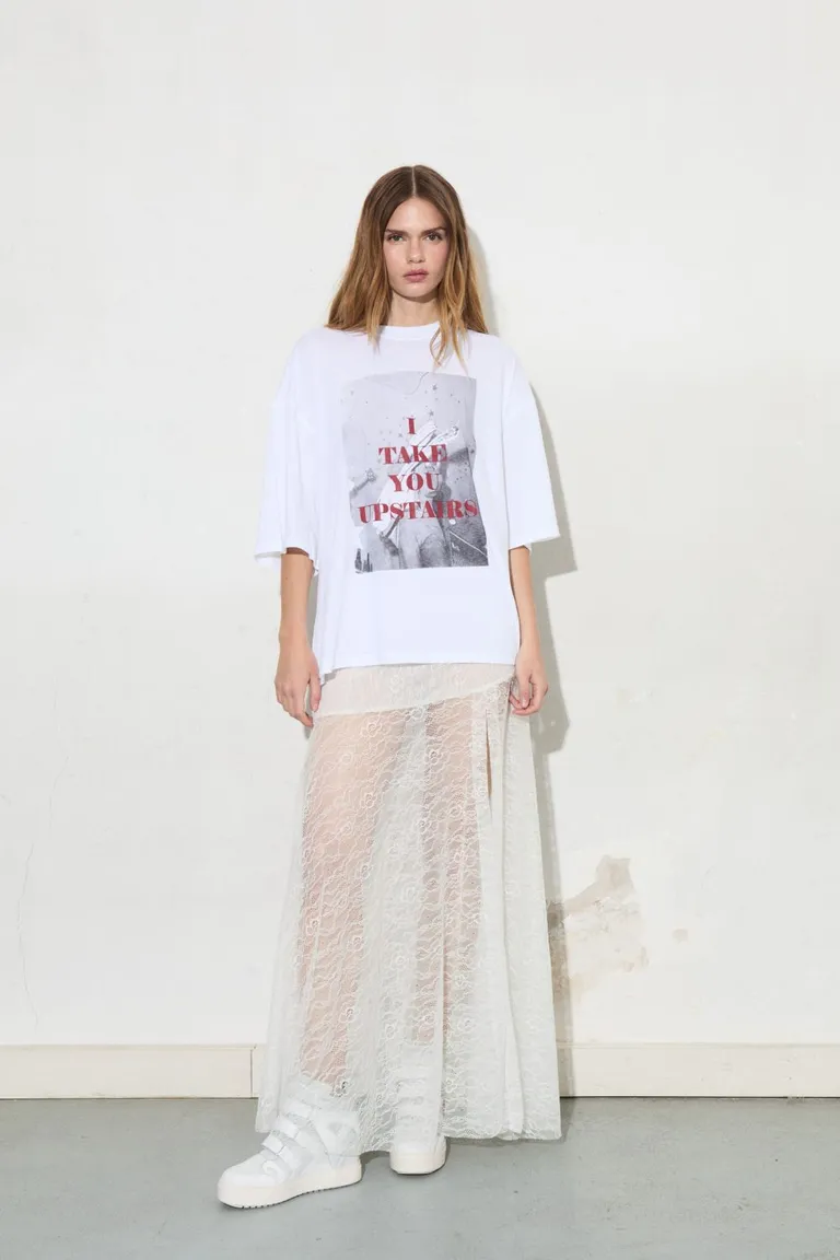 Falda blanca elegante y versátil para mujer de Allo Martinez en Faldas para argentina