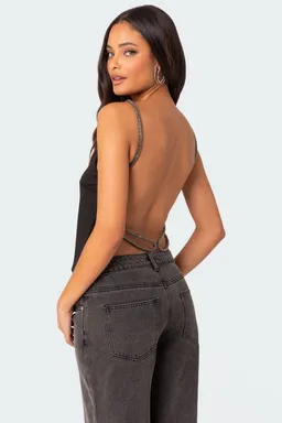 Top karli espalda descubierta de Edikted en Tops para argentina