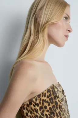 Top corsetero leopardo de Mango en Tops para argentina