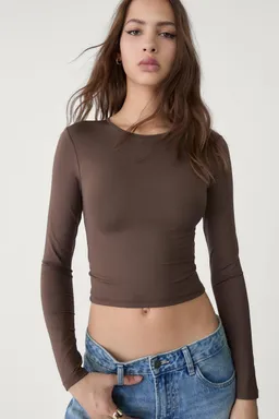 Remera poliamida manga larga de Stradivarius en Remeras para argentina