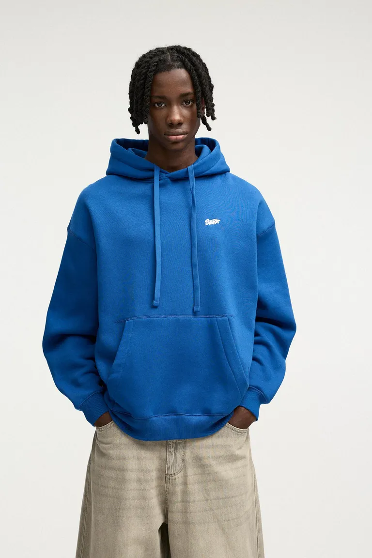 Buzo con capucha stwd de Pull&Bear en Buzos y Sweaters para argentina