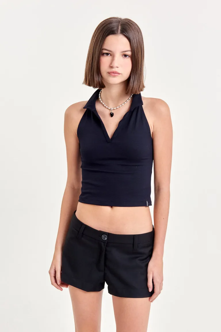 Shorts de tiro bajo con cierre central para un look fresco y sofisticado de 47 Street en Shorts para argentina