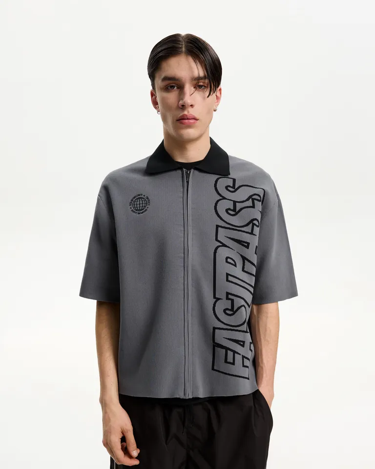 Camisa boxy estampada con cremallera de Bershka en Camisas para argentina