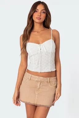 Musculosa encaje texturizado de Edikted en Tops para argentina