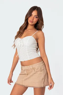 Musculosa encaje texturizado de Edikted en Tops para argentina