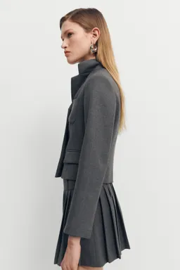 Americana crop con bolsillos de Mango en Chaquetas para argentina
