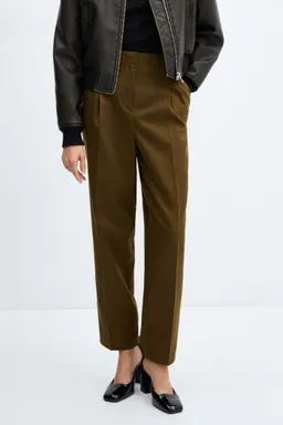 Pantalón pinzas tiro alto de Mango en Pantalones para argentina
