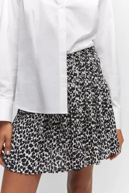Minifalda estampada fruncida de Mango en Faldas para argentina