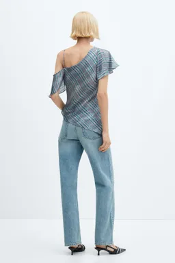 Blusa asimétrica satinada cuadros de Mango en Blusas para argentina
