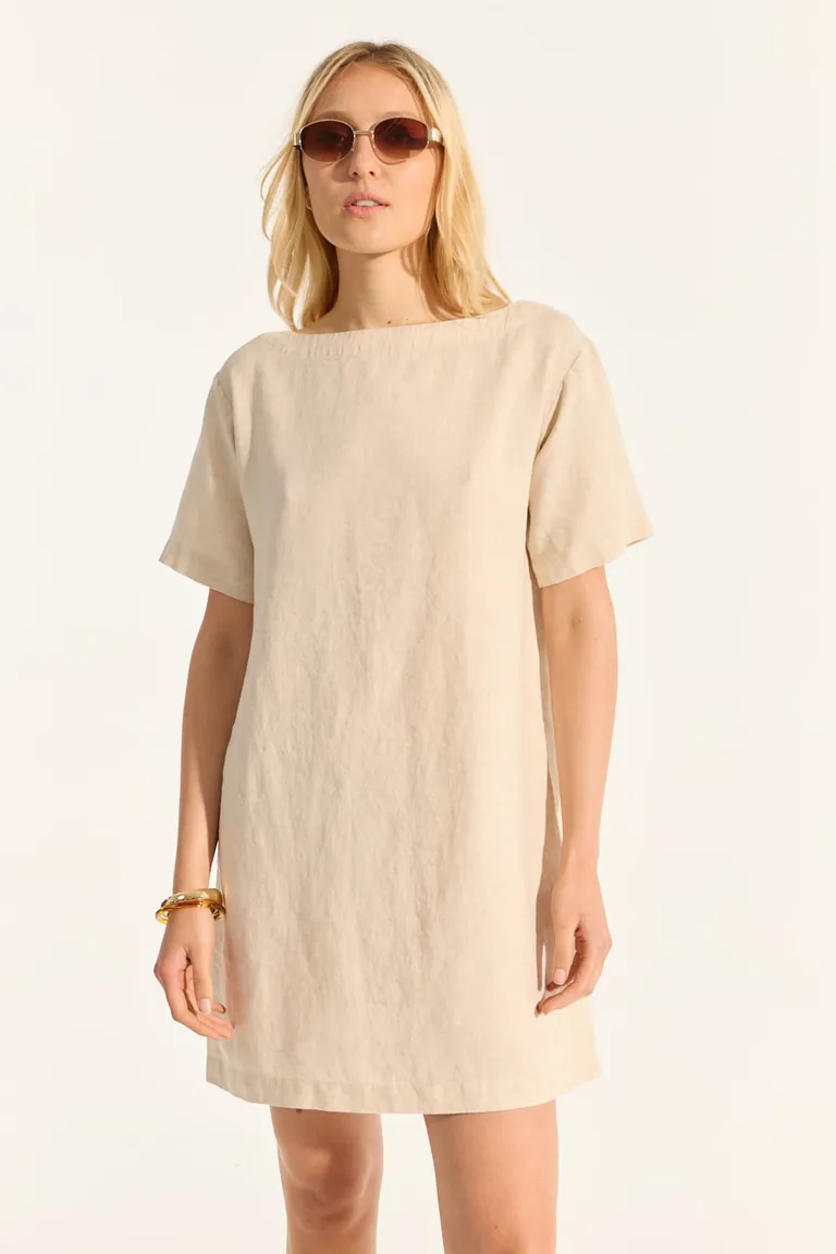 Vestido de lino de corte recto y escote a la base con mangas cortas de Portsaid en Vestidos para argentina