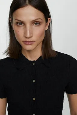 Remera algodón con textura de Mango en Camisas para argentina