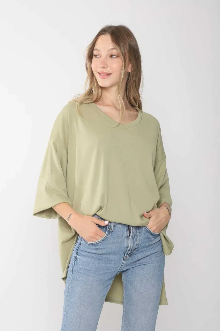 Remera suelta de estilo amplio con escote en V de Belle en Remeras para argentina