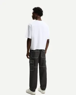 Jeans cargo holgado de Bershka en Pantalones para argentina