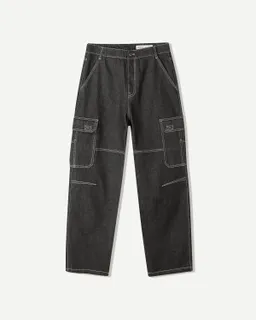 Jeans cargo holgado de Bershka en Pantalones para argentina