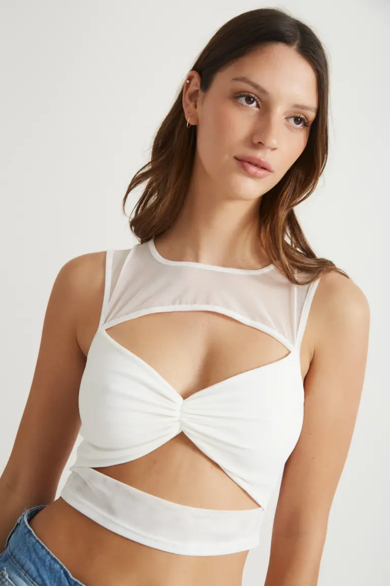 Top con Recortes de Audaz en Tops para argentina