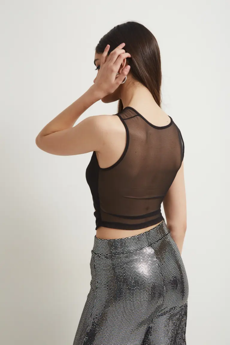 Top con Recortes de Audaz en Tops para argentina